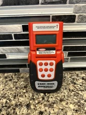 NIP Black & Decker BDSM100 Marksman Distance Measurer Tested/Working
