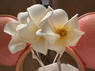 Disney Aulani Resort Peach Paradise Plumeria Loungefly  display picture 3