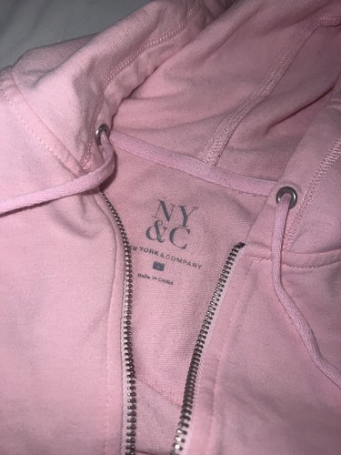 NY&Co Size S Hoodie Zip Pocket Pink Cancer Length 24” Cotton Blend Studs L9 - Bild 3 von 5