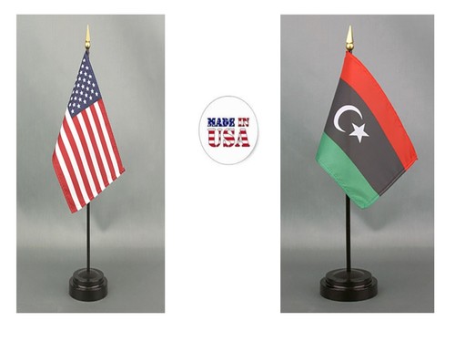 Hecho en los EE. UU.- 1 American & 1 Country Rayon 4""x6"" Bandera de escritorio de oficina y 2 soportes - Imagen 115 de 217