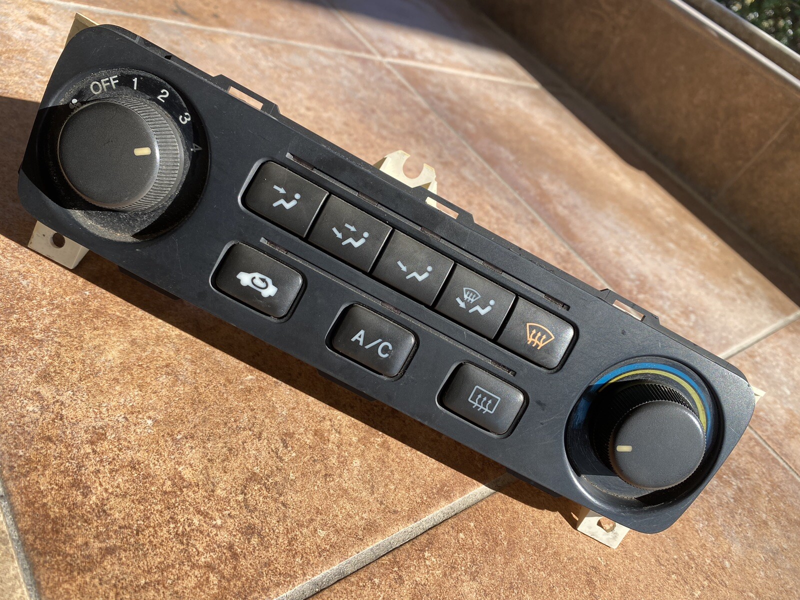 1998 1999 2000 2001 2002 HONDA ACCORD CLIMATE CONTROL HEATERA/C SWITCH