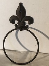 Vintage Metal Fleur de lis Design Hand Towel Wall Ring Holder