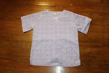 Uniform Advantage UA Scrub Top Size Small Shirt Floral Pattern Short Sleeve