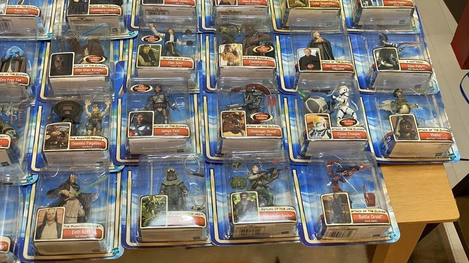 Juego completo de figuras básicas de Star Wars 57+2 a granel usadas de colección Foto 3 de 4