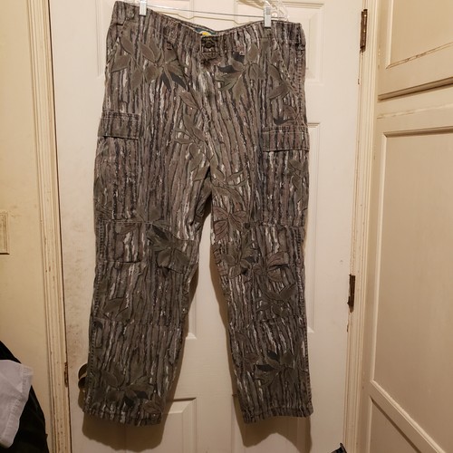 Cabelas Pants Mens XL Long Green Camo Realtree Cargo Heavy Outdoor Hunting 8415 - Picture 2 of 24