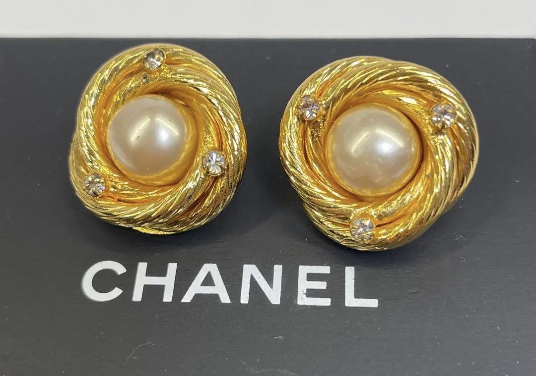 CHANEL ゴールドパールイヤリング【ヴィンテージ品】(片耳用) CHANEL Clip-on Earrings Gold Pearl Vintage Women's From