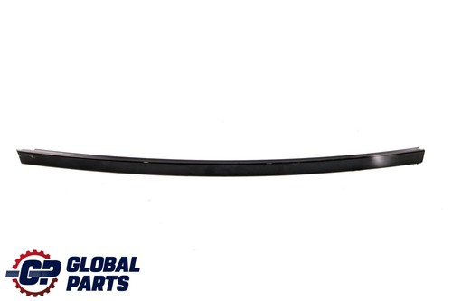 Door windshield rail