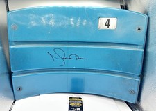 Mariano Rivera Rookie Cards and Memorabilia Guide 46