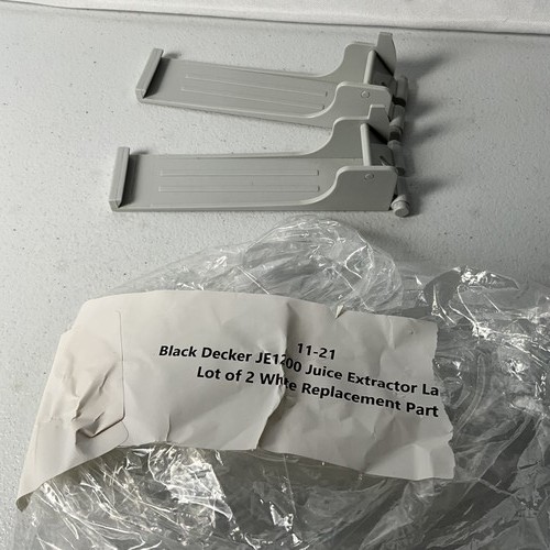 Black+Decker JE1200 Juice Extractor Replacement Latches - Pair of 2 Grey Clamps
