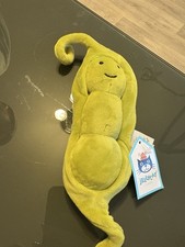 Jellycat Vivacious Peas In A Pod *brand New With Tags*