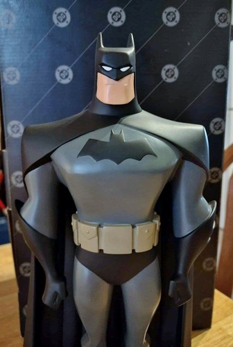 Batman TAS Ltd. Edition 12 1/2" Maquette #118/2500 Warner Bros. - Picture 2 of 9