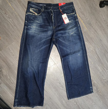 Diesel Herren Jeans Relaxed Fit Low Waist Wid...