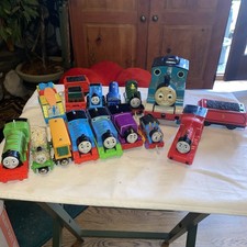 Thomas the Train 17 Pieces Train Set Lot Engine