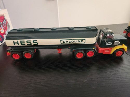 1984 HESS Toy Tanker Truck Gas & Oil Original Green White Red Yellow Collectible
