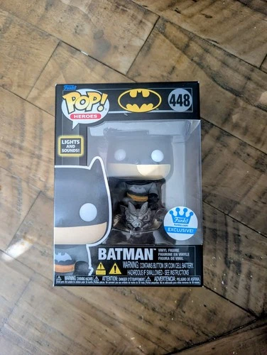 FUNKO POP! batman exclusive with sound affects & lights #448