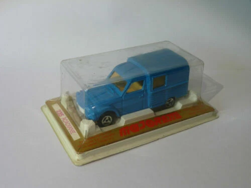 Véhicules miniatures bleus Majorette Citroën