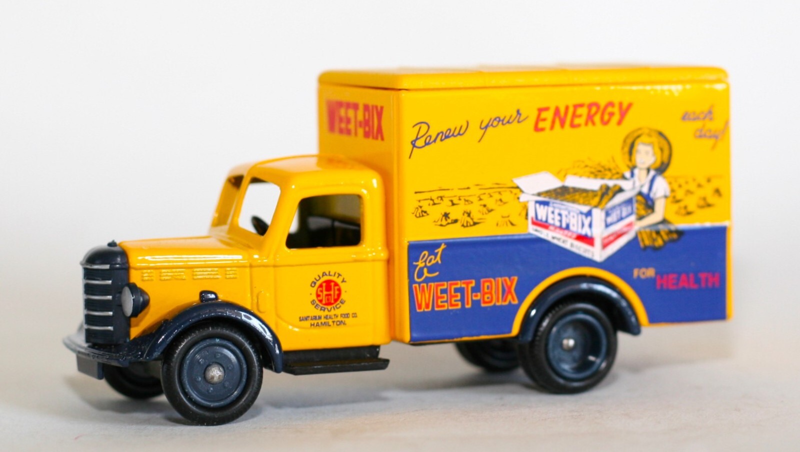 LLEDO DAYS GONE VANGUARDS 59008 BEDFORD 30cwt LORRY WEET-BIX BOXED