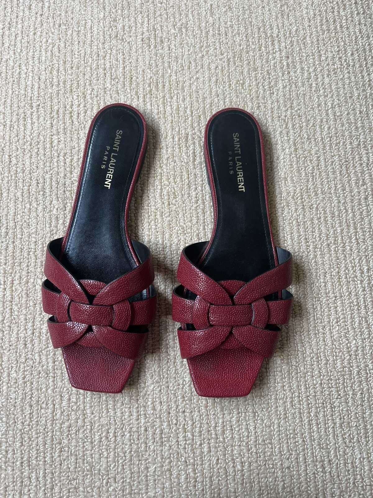 Saint Laurent Tribute Flat Sandal