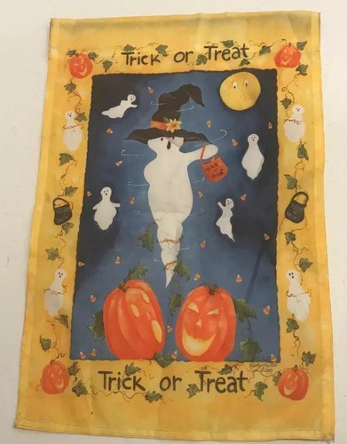 Halloween Trick Or Treat Garden Flag Kathy Hatch 2000 Nylon 12” x 17.75” - Picture 7 of 8