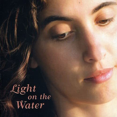 Zoey Wren Light on the Water (CD)