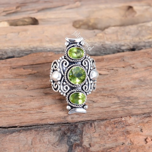 Faceted Peridot Gemstone 925 Sterling Silver Ring For Every Occasion Wear - Picture 4 of 6