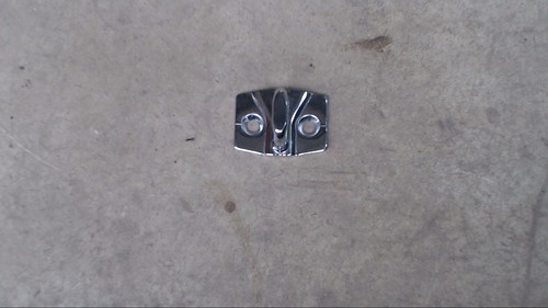 Schliesßkeil-fanghacken Vorne Rechts 7067805 BMW 118d DPF Bj 2007 E81,E82,E8