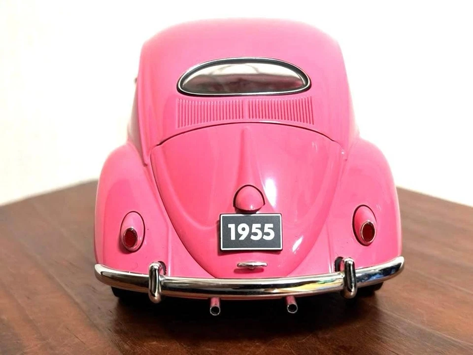 Mini auto Volkswagen Maggiolino 1200 1955 rosa - Immagine 3 di 4
