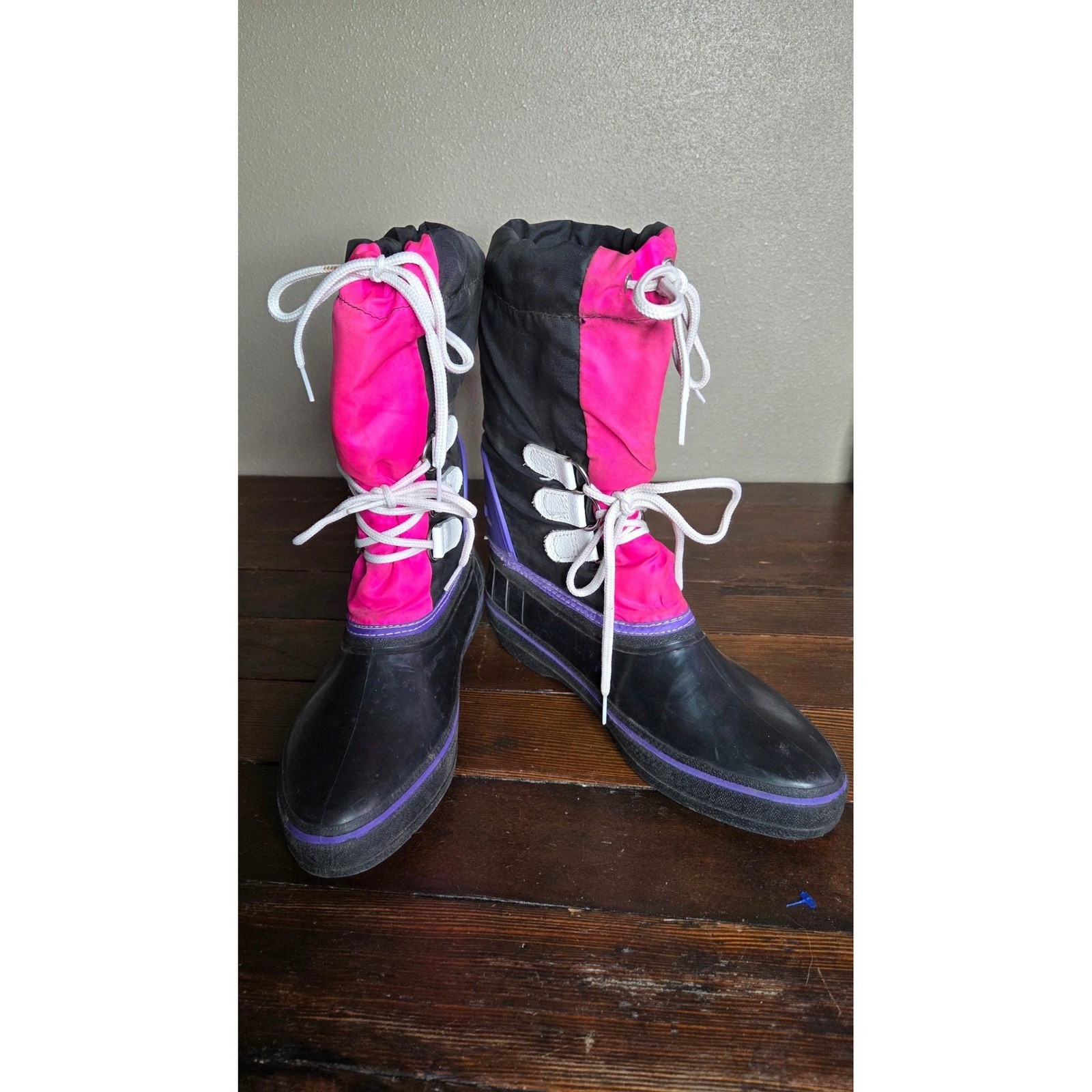Baffin Snow Boots Women's Size 10 Black Pink Purple Winter Waterproof-image
