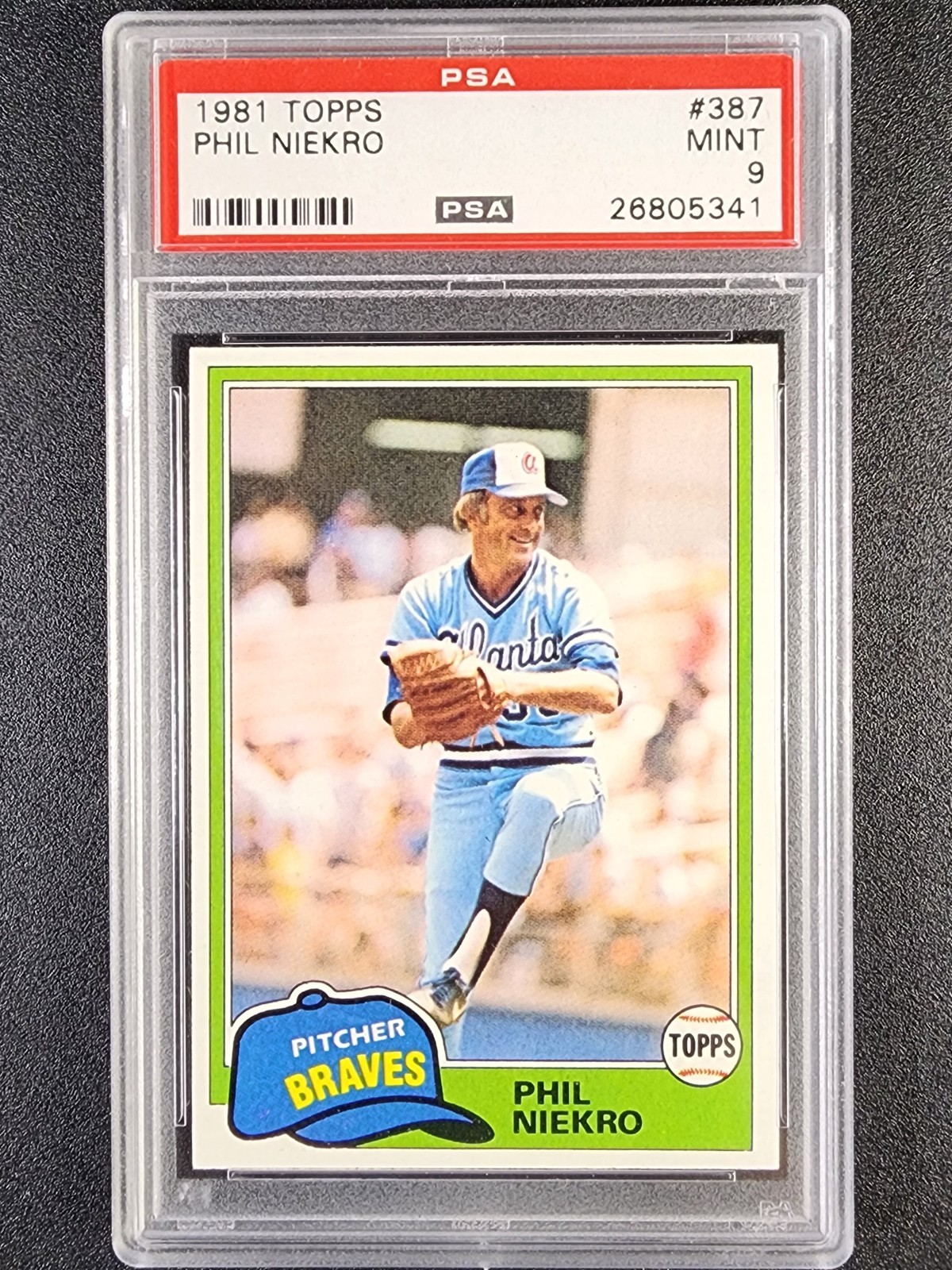 1981 Topps #387 Phil Niekro HOF - PSA 9 MINT