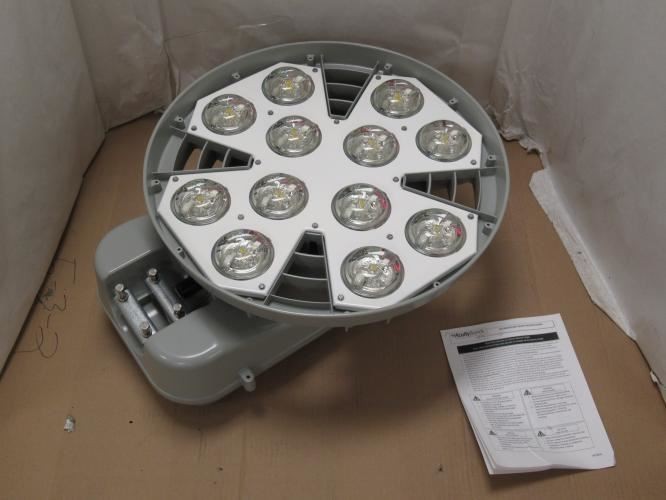 190237 New-No Box; Holophane HMLED2125KAHGAW Pole Mount Light Fixture ...