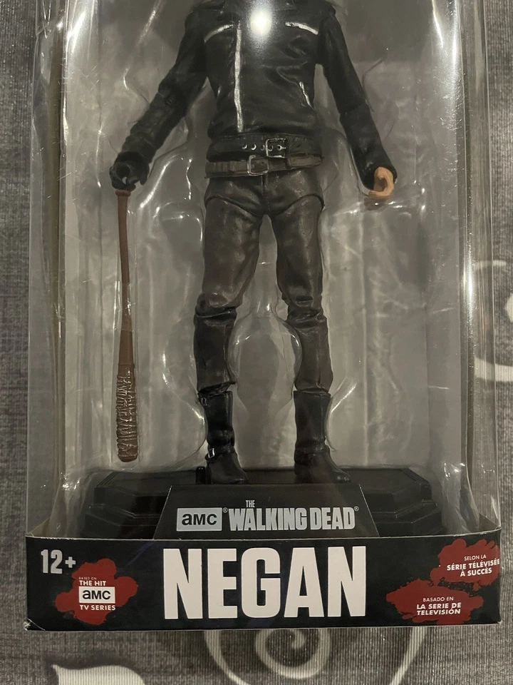 Action Figure Negan - McFarlane Toys - Immagine 3 di 4