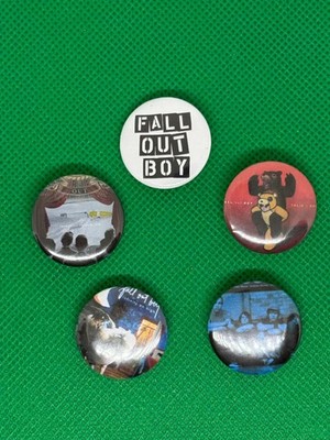 Set of 5 Badges - Fall Out Boy - 25mm badges - Handmade - Rock / Emo / Pop-Punk
