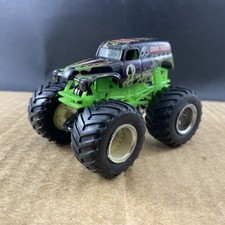Monster Jam Grave Digger Monster Truck 1:64, COMB SHIP 1