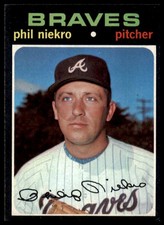 1971 Topps Phil Niekro #30 Ex-VgEx Combine Shipping