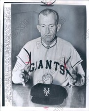 1955 New York Giants Baseball New Manager Bill Rigneys Crystal Ball Press Photo