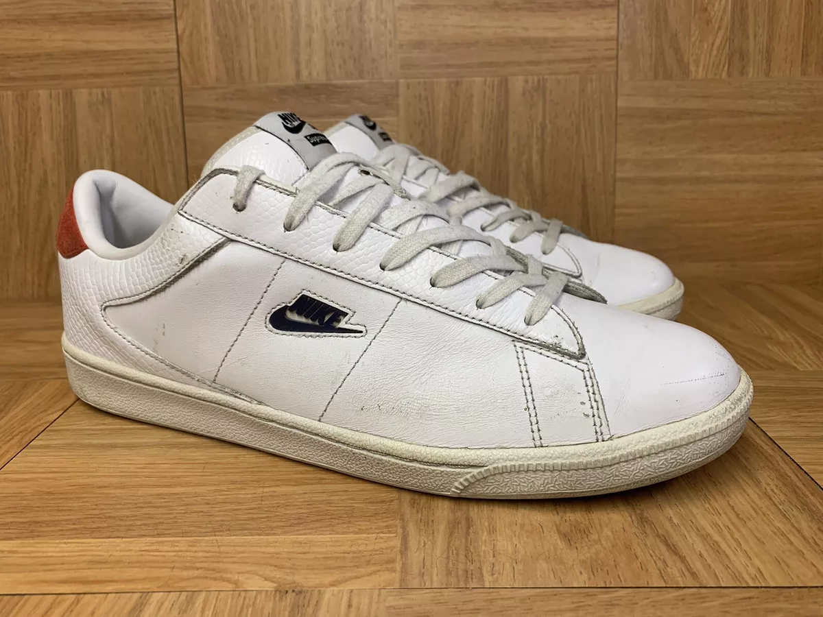 Shoes hotsell supreme nike