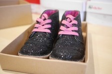 Cole Hann City Chukka 2 Boots child Size 10 