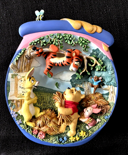 Lot of 3 Bradford Exchange Limited Edition Winnie The Pooh 3D Collector Plates - Picture 6 of 7