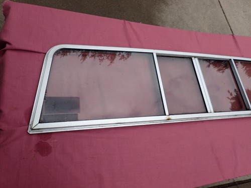 1967-72 Chevy truck rear sliding window assembly, nice! pick-up - Picture 9 of 15
