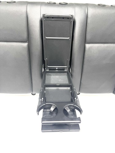 W204 MERCEDES BENZ 2009 C300 REAR BACK LEATHER SEAT UPPER CUSHION CUP HOLDER - Picture 6 of 7