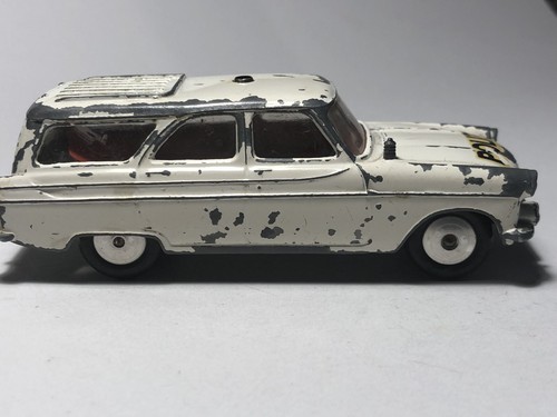 4 INCH 1960 Ford Zephyr Corgi #419 DUTCH ISSUE POLICE - POLITIE- 1/43 Range USED - Picture 4 of 8