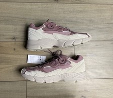 adidas Falcon W