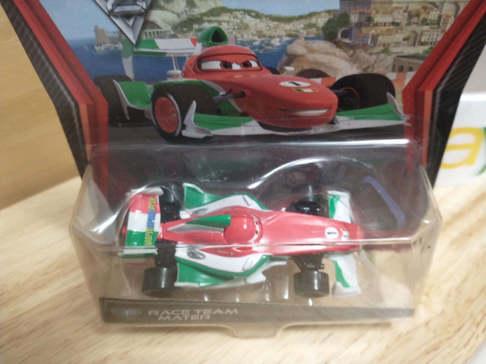 Foto 3 di 6