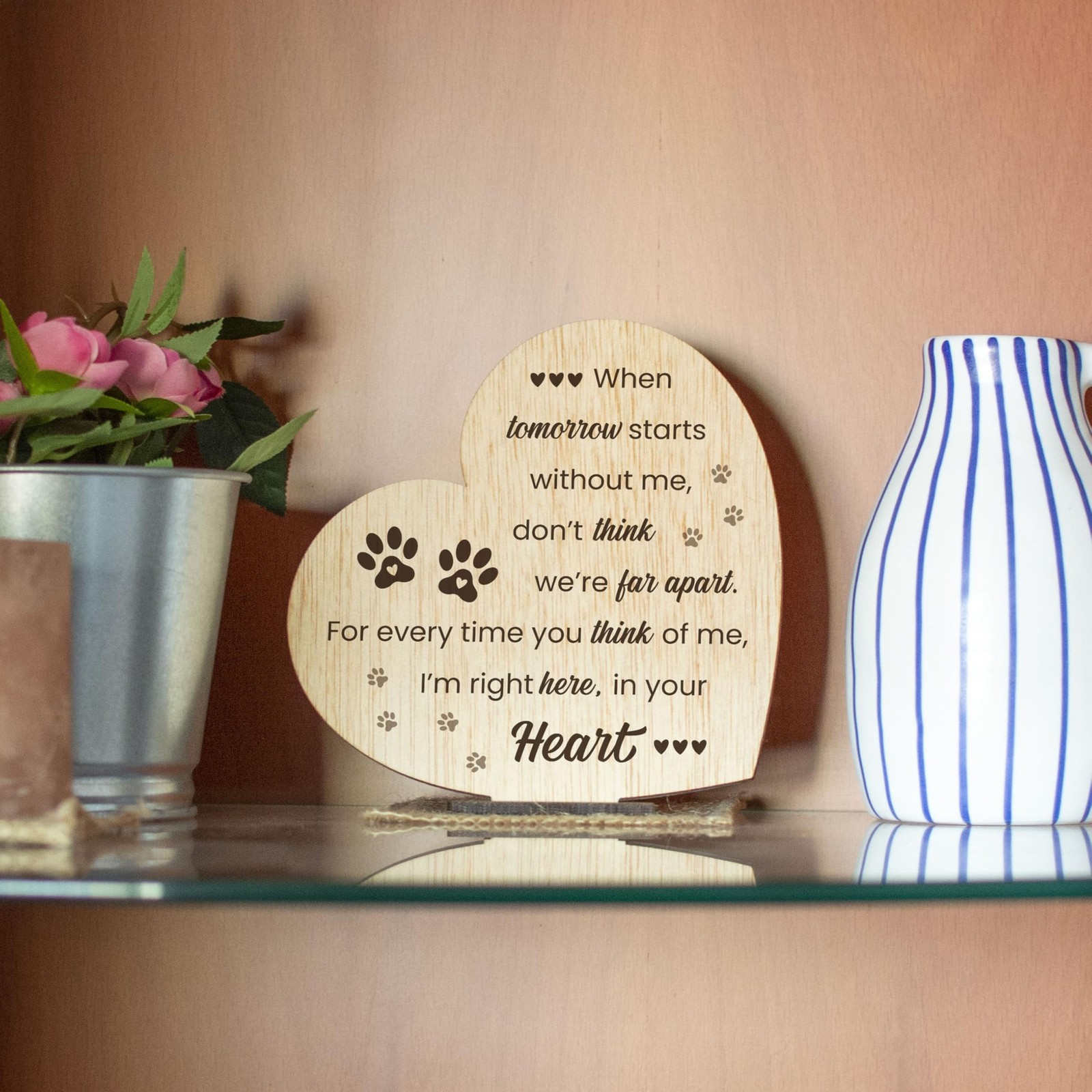 как выглядит Pet Memorial Plaque for Loss of Dog or Cat Wooden Sympathy Sign in Loving Mem... фото