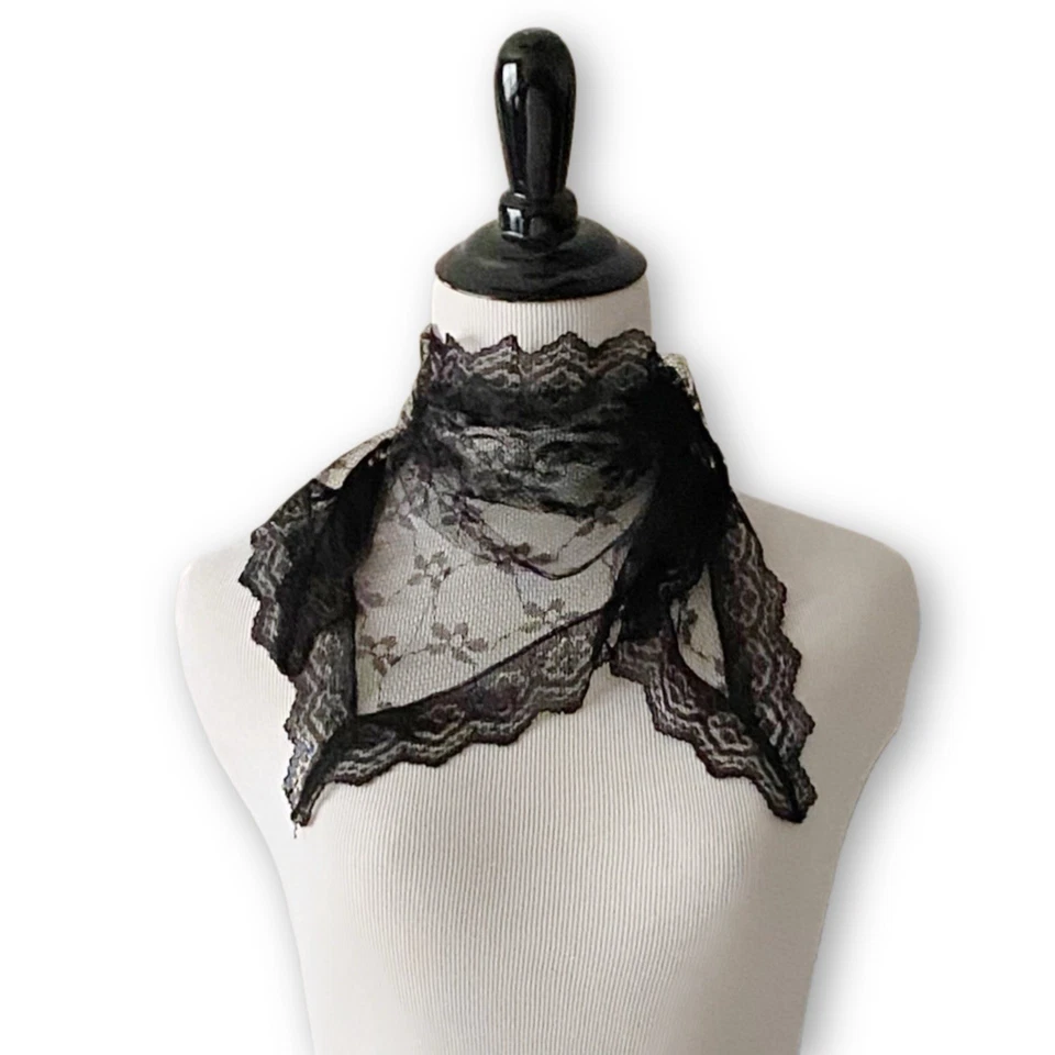 Cachecol vintage preto floral delicado chantilly renda triângulo borda recortada - Imagem 3 de 4