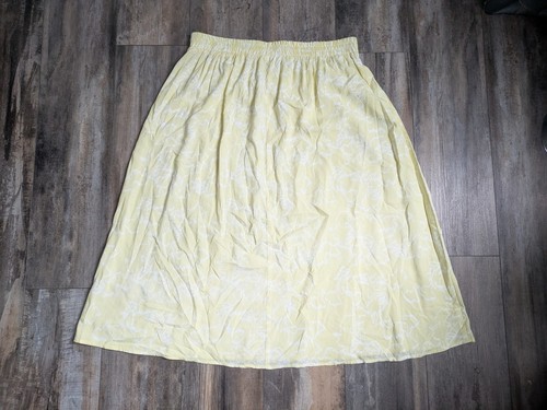 Nine West Pale Yellow White Abstract Stretch Midi Skirt Size Large BoHo Dainty - Picture 5 of 5