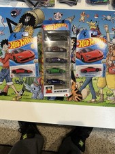 Hot Wheels 2025 HW Motor Show 5-Pack Ferrari And 2 Ferrari Sf90 Stradale