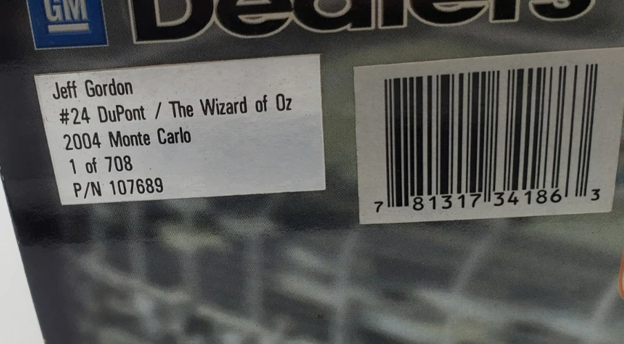 Jeff Gordon #24 Dupont Wizard of Oz 1/24 Scale Chevy Monte Carlo Action 2004 - Image 4 of 4