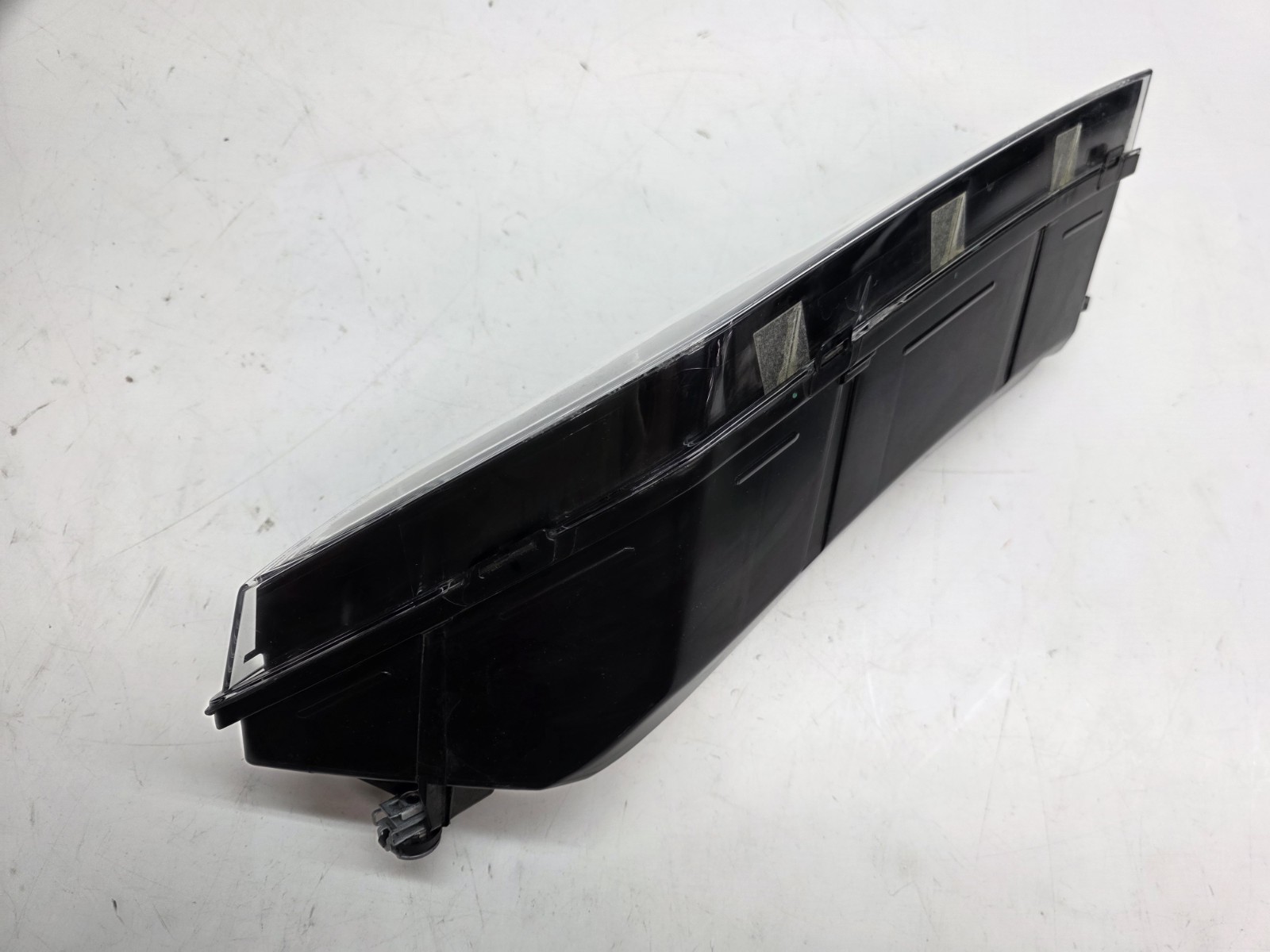 LAMBORGHINI HURACAN 610 580  PASSENGER RIGHT RH SIDE TAIL LIGHT OEM 4T0945096