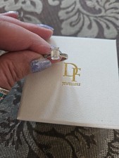 1.05 Carat Engagement Ring 18 Carat White Gold